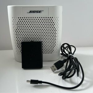 Bose Color SoundLink Bluetooth Speaker (White)